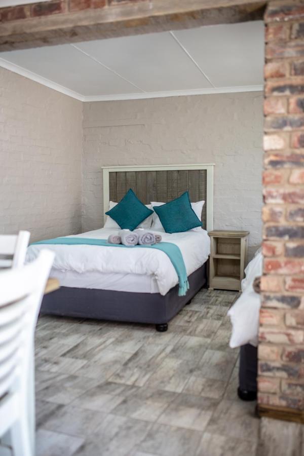 Hotel Opstal Guestfarm Potchefstroom Exterior foto